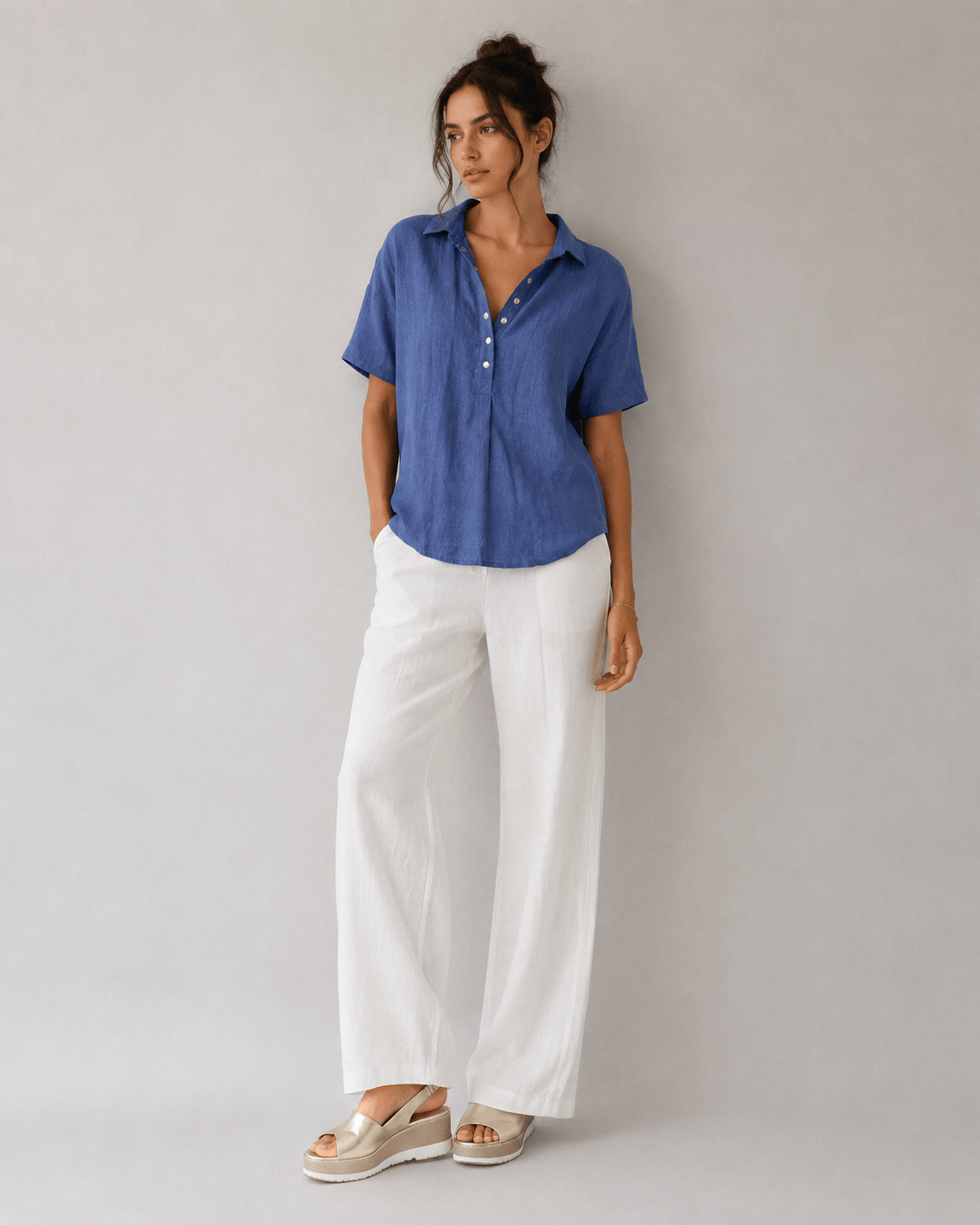 Valentina | Blusa con cuello y detalle de botones