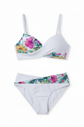 Bikini Blanc fondo blanco